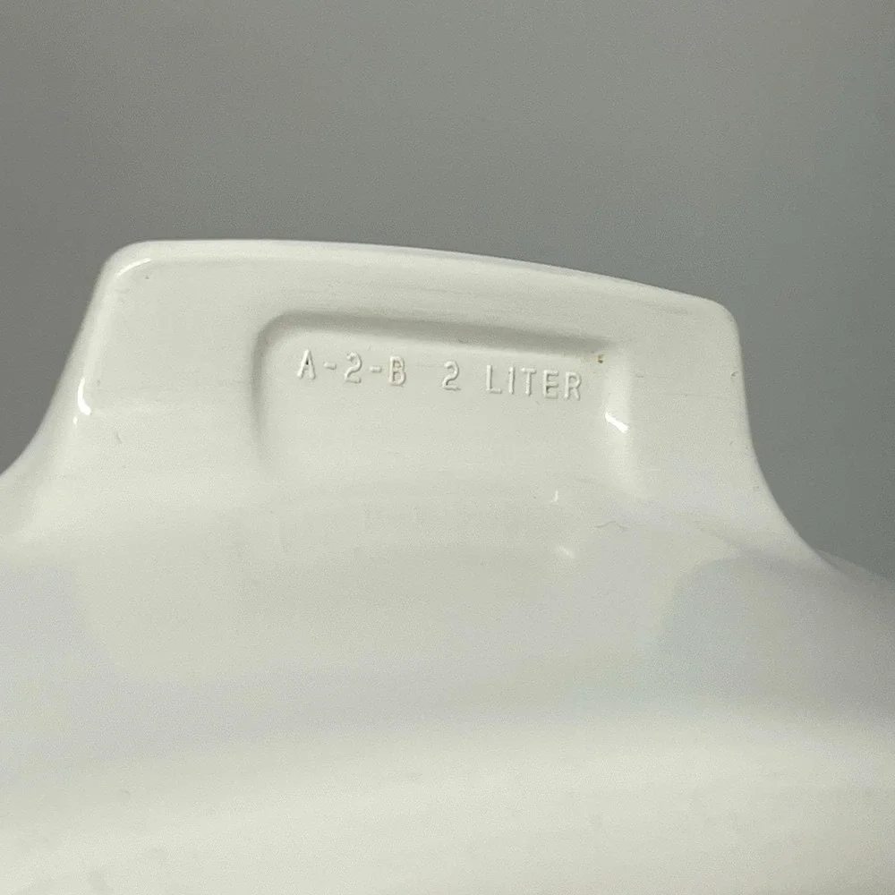 Vintage‎ Corning Ware Shadow Iris A-2-B Casserole 2 Liter With A-9-C Pyrex Lid